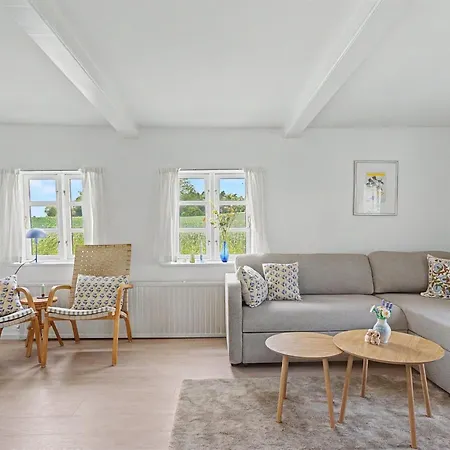 Prázdninový dům Olufdine - 350m From The Sea By Interhome *